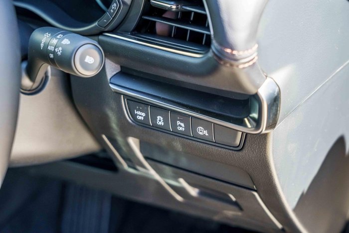 2025 Mazda 3 G20 Evolve