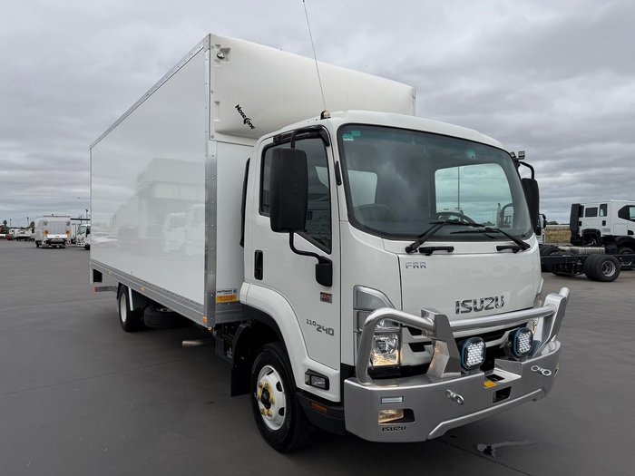 2023 Isuzu F Series FRR110-240