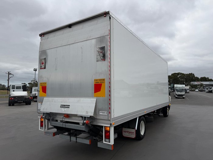 2023 Isuzu F Series FRR110-240