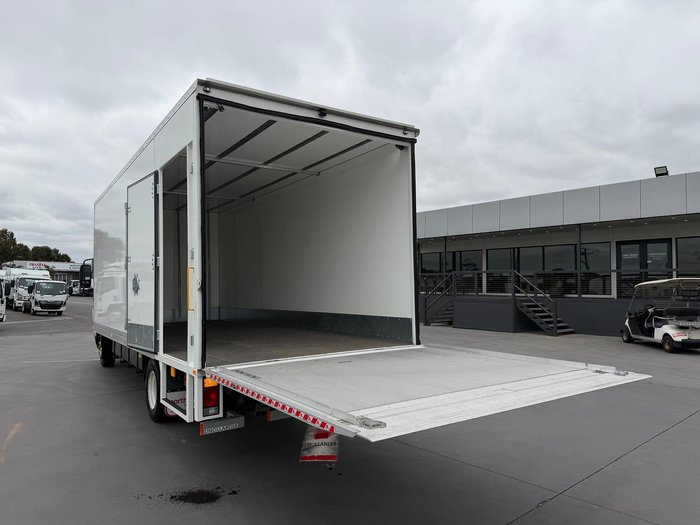 2023 Isuzu F Series FRR110-240