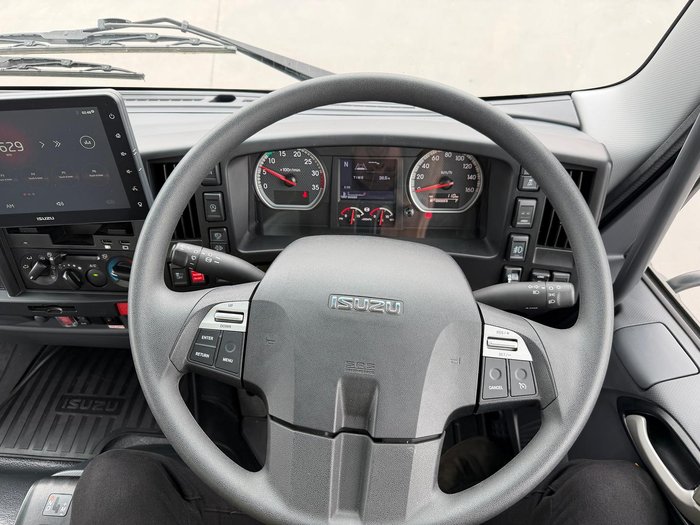 2023 Isuzu F Series FRR110-240