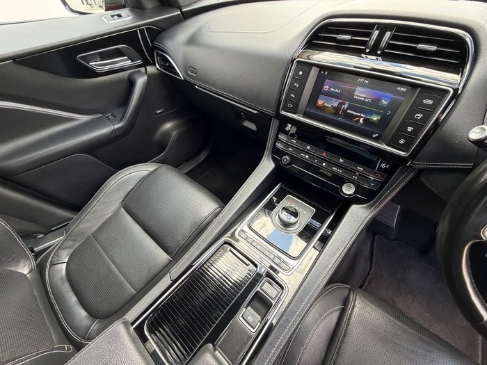 2018 Jaguar F-PACE 30d R-Sport