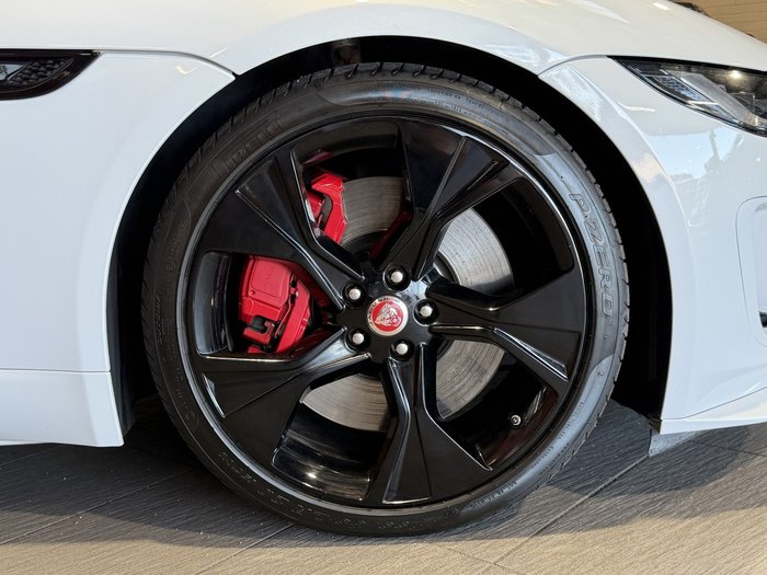 2020 Jaguar F-TYPE R-Dynamic