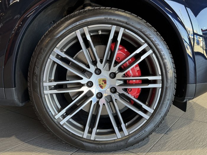 2016 Porsche Cayenne Turbo