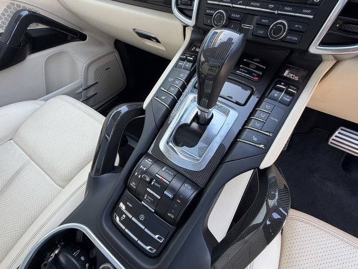 2016 Porsche Cayenne Turbo