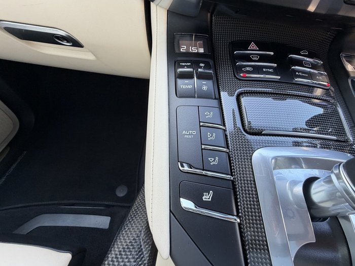 2016 Porsche Cayenne Turbo