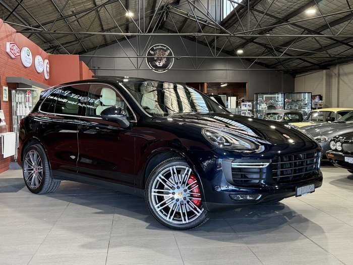 2016 Porsche Cayenne Turbo