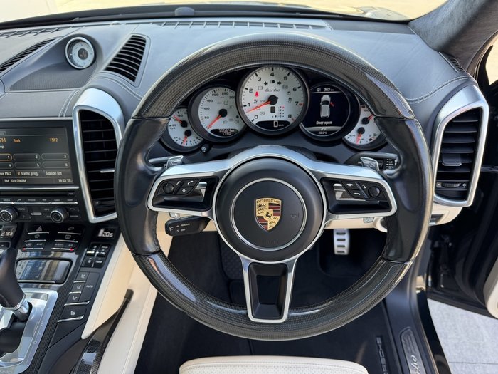 2016 Porsche Cayenne Turbo