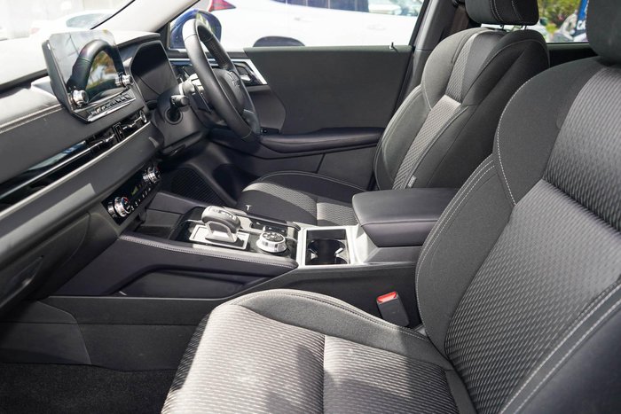 2024 Mitsubishi Outlander LS