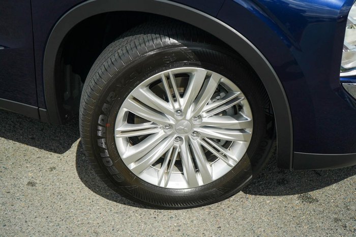 2024 Mitsubishi Outlander LS