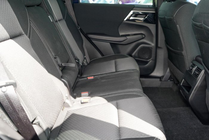 2024 Mitsubishi Outlander LS
