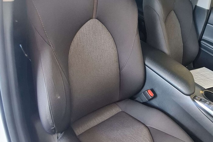 2020 Toyota Camry Ascent Sport