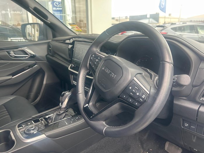 2025 Isuzu MU-X LS-T MY25.5 4X4 Dual Range Moonstone White