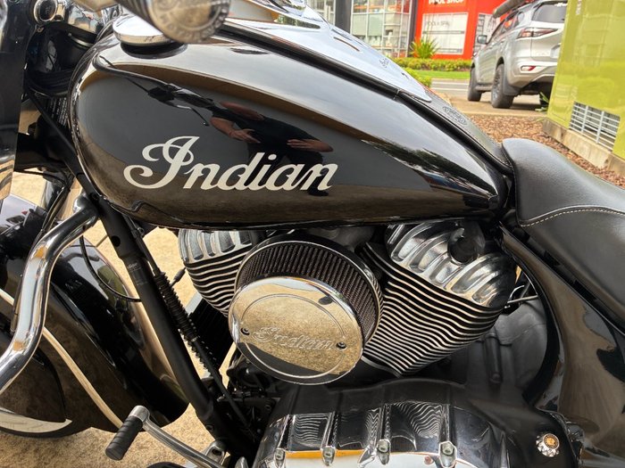 2015 Indian CHIEF VINTAGE Thunder Black