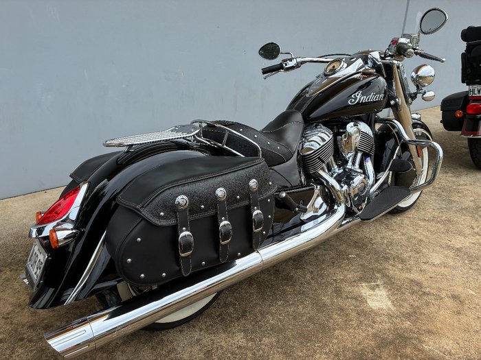 2015 Indian CHIEF VINTAGE Thunder Black