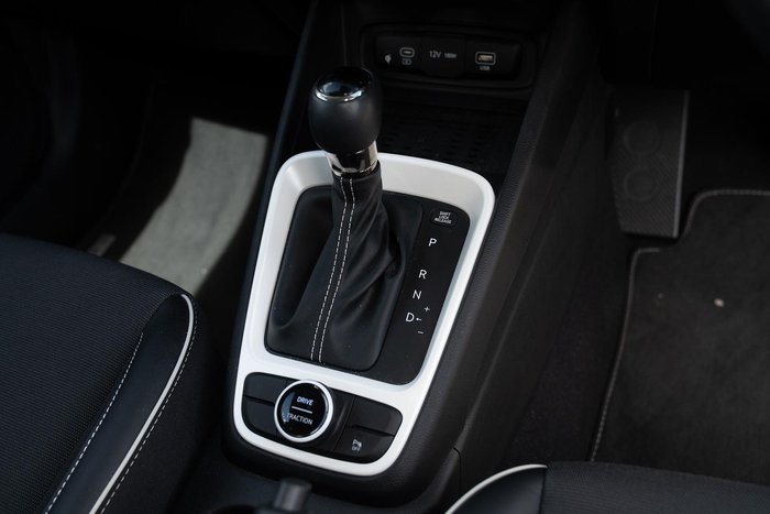 2023 Hyundai Venue Active QX.V5 MY23 Atlas White