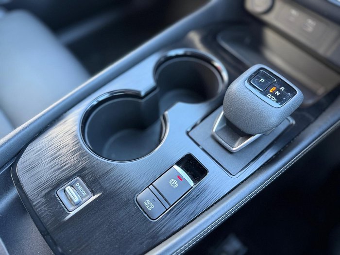 2024 Nissan X-TRAIL ST-L