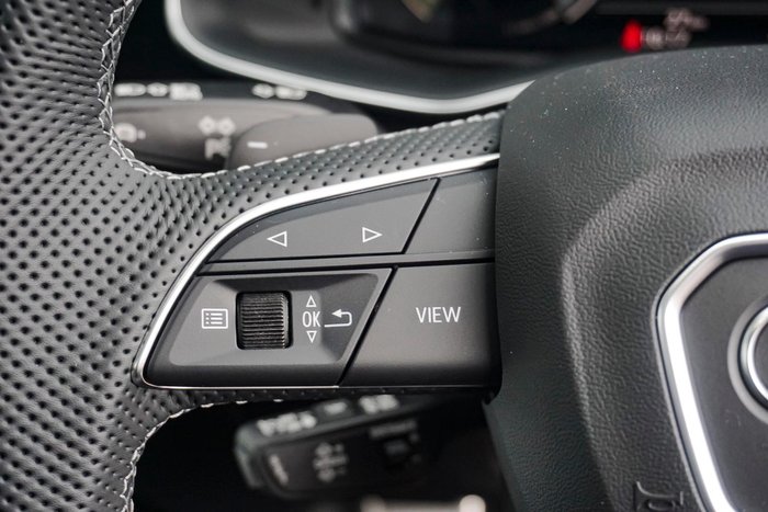 2025 Audi Q7 TDI 210kW S line