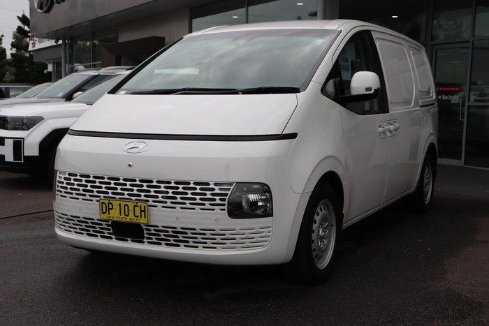2022 Hyundai STARIA LOAD