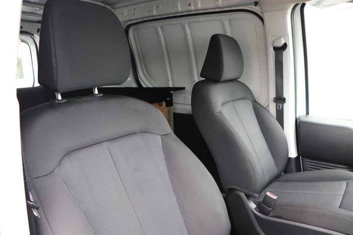 2022 Hyundai STARIA LOAD