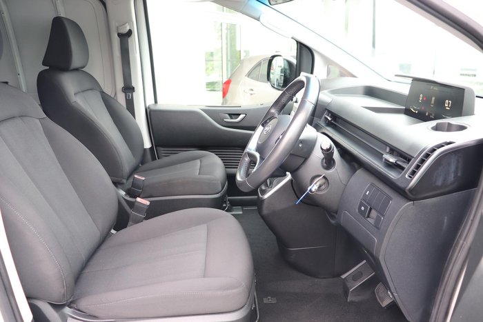 2022 Hyundai STARIA LOAD
