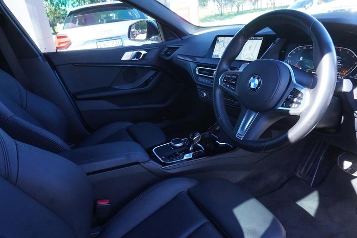 2020 BMW 2 Series 220i M Sport