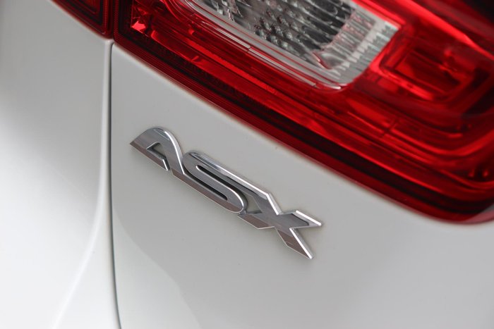 2018 Mitsubishi ASX LS