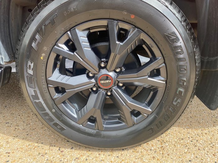 2022 Isuzu D-MAX X-TERRAIN