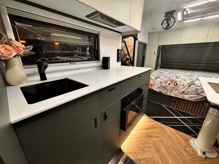 2026 Legend Caravans Trackline Off-Road Rme- Family 2026