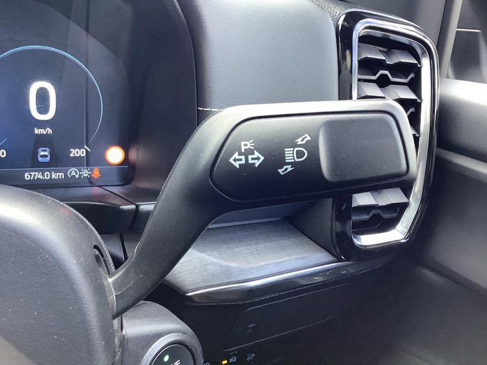 2025 Ford Everest Platinum