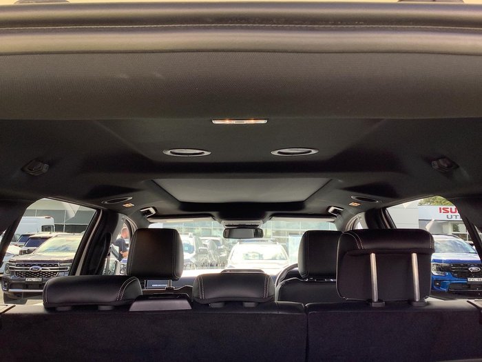 2025 Ford Everest Platinum