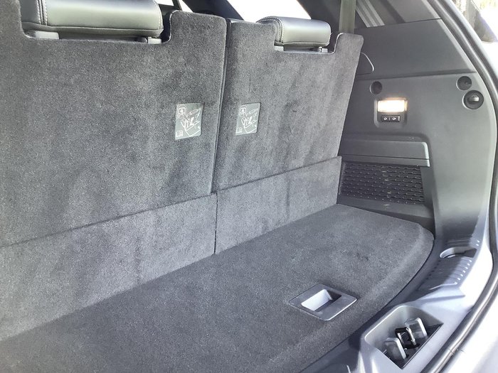 2025 Ford Everest Platinum