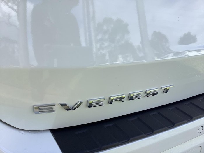 2025 Ford Everest Platinum