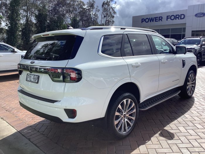 2025 Ford Everest Platinum