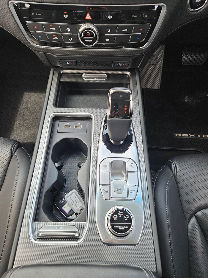 2022 SsangYong Rexton ELX