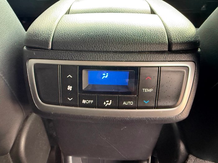 2019 Toyota Kluger Black Edition