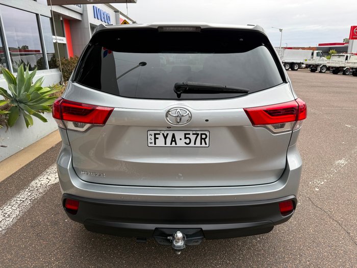 2019 Toyota Kluger Black Edition