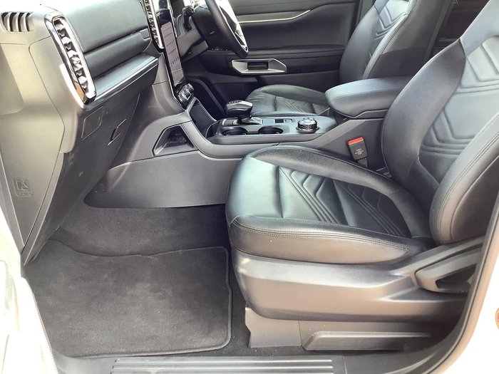 2025 Ford Everest Trend