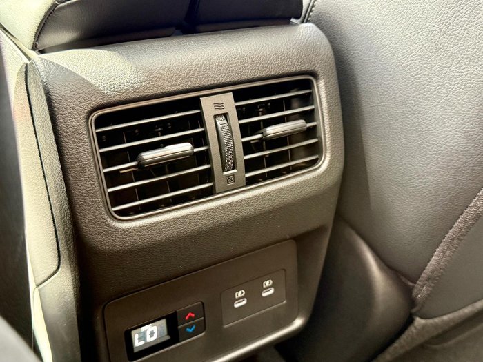 2026 Nissan X-TRAIL Ti