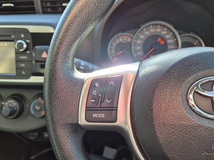 2016 Toyota Yaris Ascent