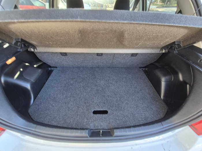 2016 Toyota Yaris Ascent