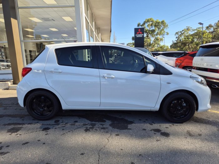 2016 Toyota Yaris Ascent