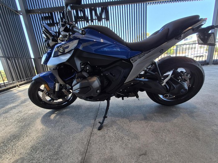 2025 BMW R 1300 R R 1300 Blue