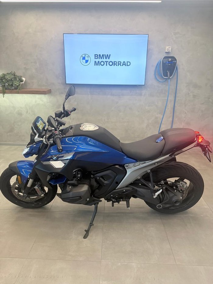 2025 BMW R 1300 R R 1300 Blue