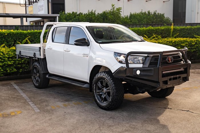 2022 Toyota Hilux SR