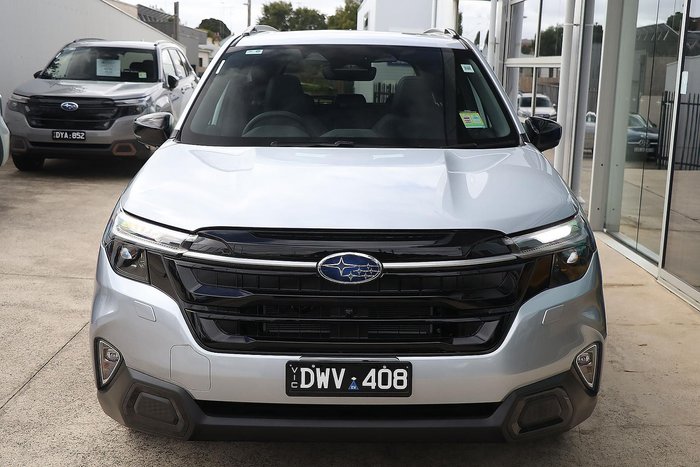 2026 Subaru Forester Hybrid Touring