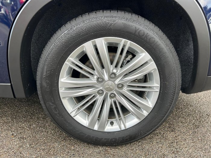 2024 Mitsubishi Outlander ES ZM MY24 Cosmic Blue