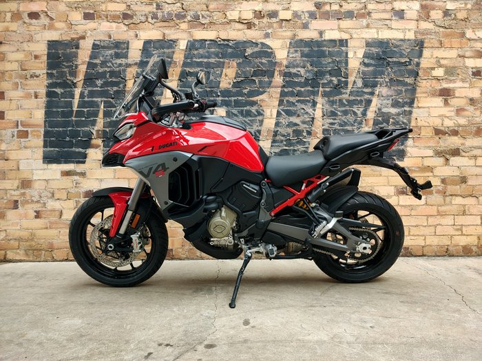 2026 DUCATI MULTISTRADA V4S TRAVEL AND RADAR DUAL PURPOSE RED