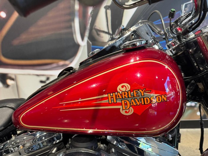 1995 Harley-Davidson Heritage Softail Classic 1340 (FLSTC) Softail Red