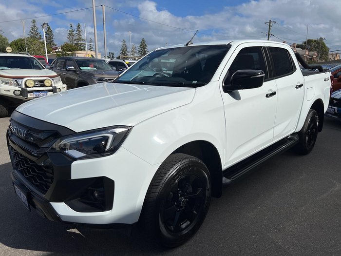 2025 Isuzu D-MAX X-RIDER
